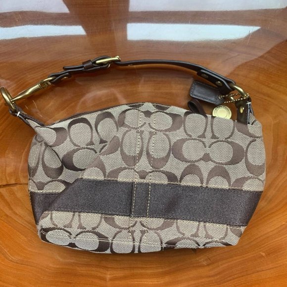 Coach Handbags - Coach Medium Bag